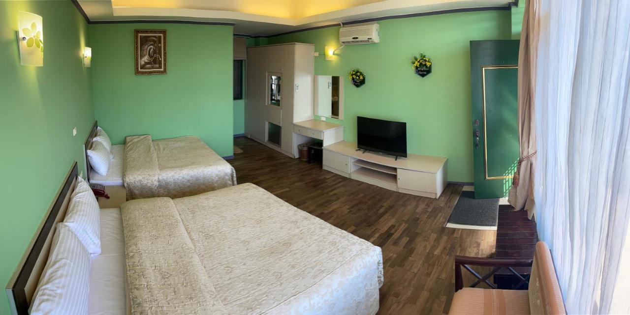 Emmanuel Farm House Женай Екстер'єр фото